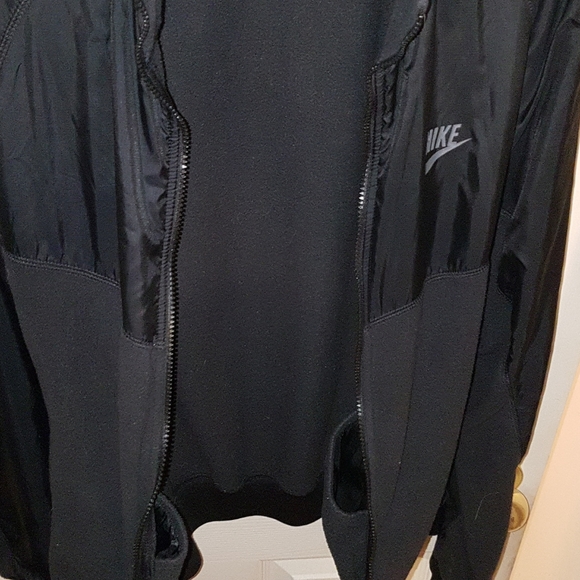 Nike fleece jacket - Picture 4 of 4
